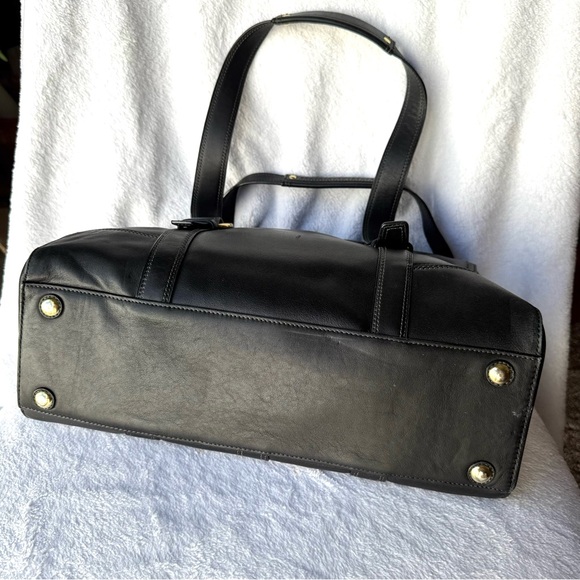 Vintage Coach Hampton #11046 Large Shoulder Bag Turnlock Black Leather - Picture 7 of 11